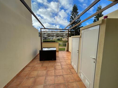 Apartamento Moderna Y Alegre Vivienda Junto Al Mar .