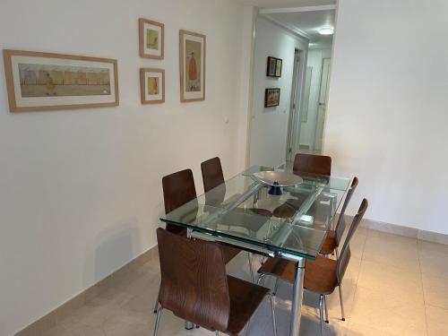 Apartamento Moderna Y Alegre Vivienda Junto Al Mar .