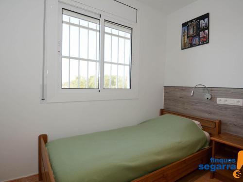 Apartamento Roda De Ber�, 4 Dormitorios, 8 Personas - Es-320-16