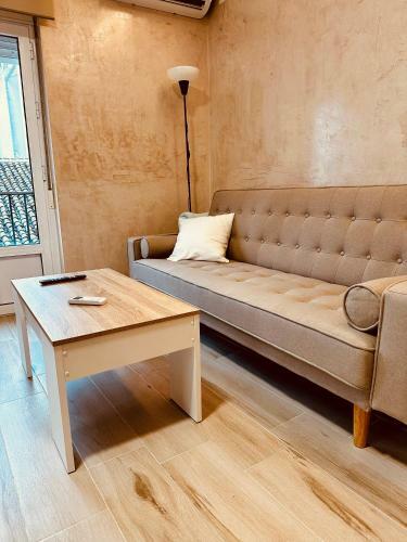 Cherry Jacuzzi Apartment