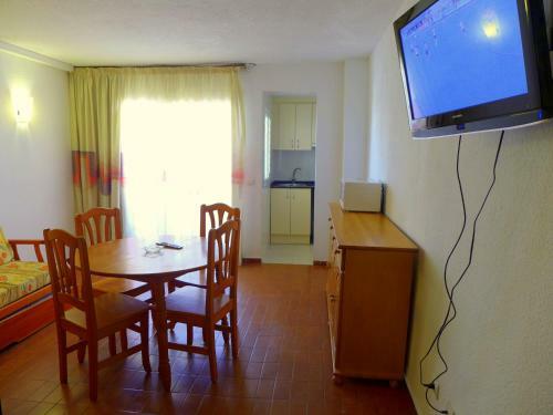 Apartamento Alboran Study