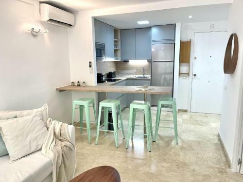 Apartbeach Michelangelo De Luxe Climatizado Y Junto Playa 08