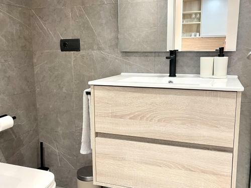 Apartbeach Michelangelo De Luxe Climatizado Y Junto Playa 08
