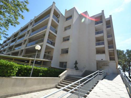Apartment Cala Dorada-1 By Interhome