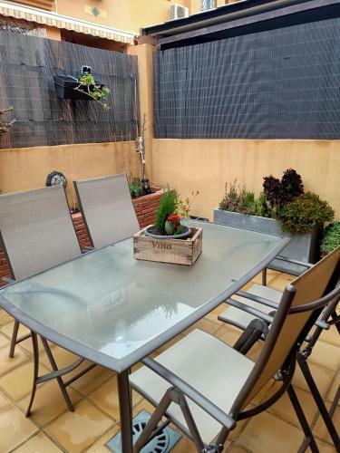 Chalet Adosado En Rinc�n