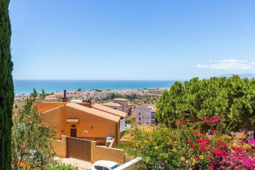 Villa Con Piscina Y Vistas Al Mar