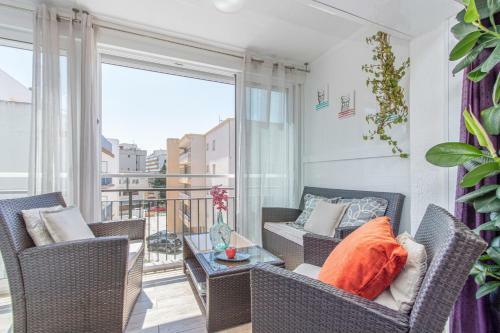 Sand1-apartamento En La Playa, C�ntrico, Parking Y Clima