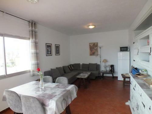 Apartamento Roses, 2 Dormitorios, 6 Personas - Es-204-7