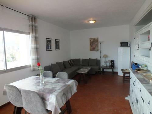 Apartamento Roses, 2 Dormitorios, 6 Personas - Es-204-7