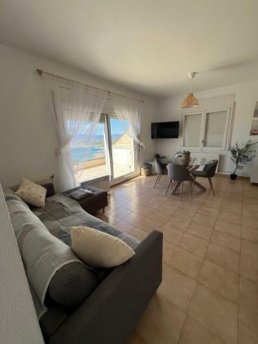 Apartamento �tico Con Vista Panor�micas Bahia de Roses