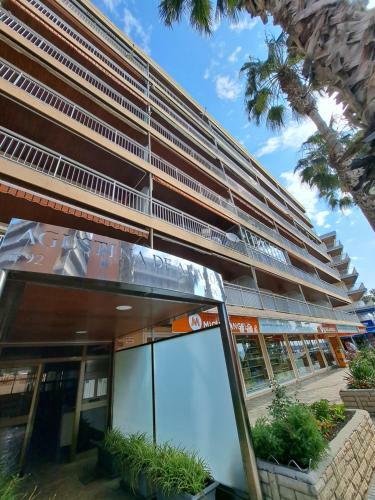Apartamento 2� L�nea Playa Agustina Aragon