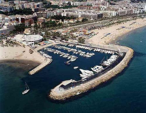 Apartamento 520 � Golden Coast Paradise