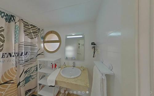 Apartamento 520 � Golden Coast Paradise