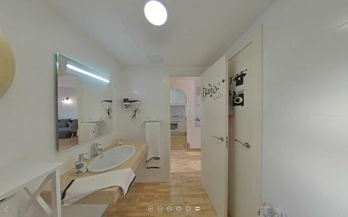 Apartamento 520 � Golden Coast Paradise