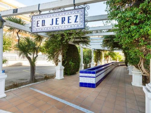 Apartment Jerez-2 By Interhome