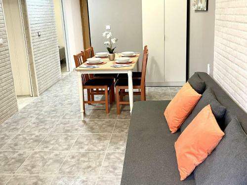 Apartbeach Catalu�a 92 Climatizado Y Junto Playa