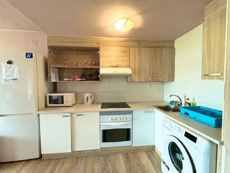Apartsalou Lea