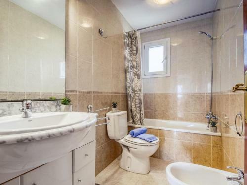 Apartment Roca Llarga By Interhome