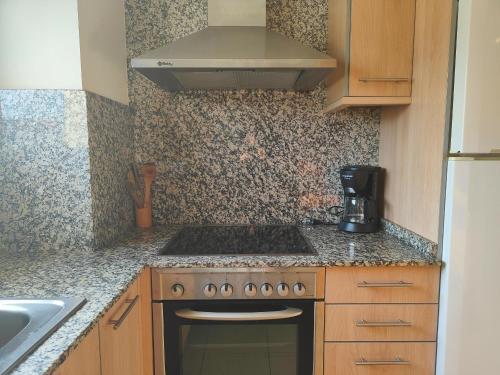 Apartamento Roses, 2 Dormitorios, 6 Personas - Es-258-28