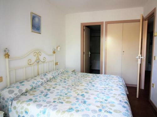Apartamento Roses, 2 Dormitorios, 4 Personas - Es-258-26