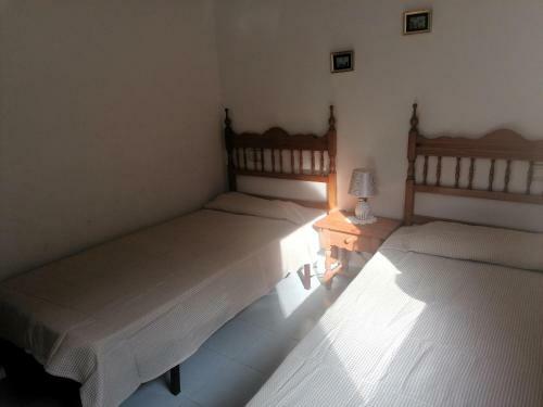 Apartamento Roses, 2 Dormitorios, 4 Personas - Es-258-19
