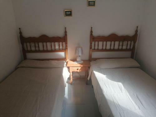 Apartamento Roses, 2 Dormitorios, 4 Personas - Es-258-19
