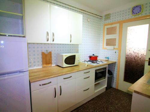 Apartamento Roses, 2 Dormitorios, 6 Personas - Es-258-2