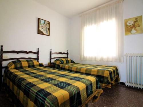Apartamento Roses, 2 Dormitorios, 6 Personas - Es-258-2