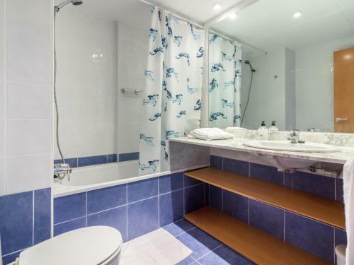 Apartamento Roses, 2 Dormitorios, 4 Personas - Es-228-166