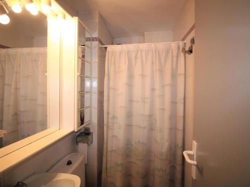 Apartamento Roses, 2 Dormitorios, 6 Personas - Es-258-52