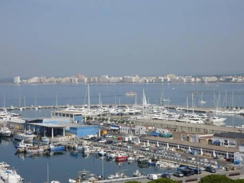 Apartamento Roses, 2 Dormitorios, 4 Personas - Es-258-12