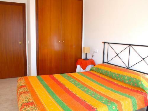 Apartamento Roses, 2 Dormitorios, 4 Personas - Es-258-45