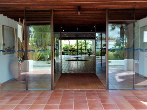 Apartamento Roses, 2 Dormitorios, 6 Personas - Es-258-23