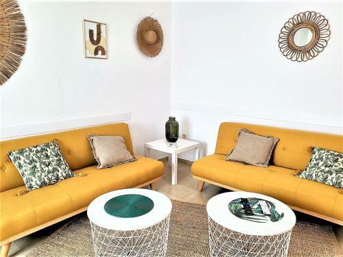 Casa Roses, 4 Dormitorios, 9 Personas - Es-258-64