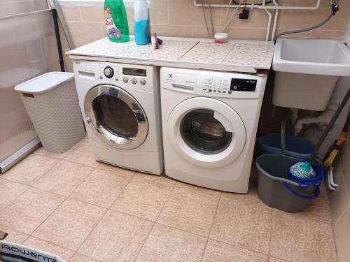 Apartamento Roses, 2 Dormitorios, 4 Personas - Es-258-128