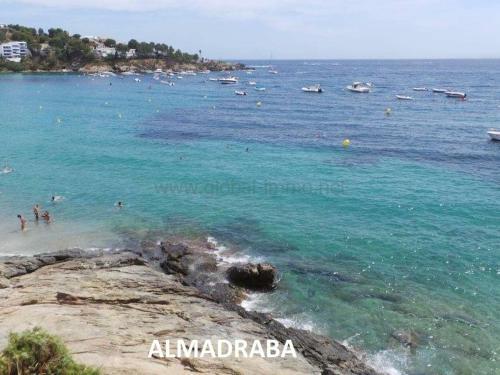 Apartamento Roses, 2 Dormitorios, 4 Personas - Es-258-128