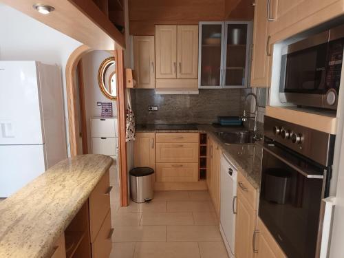 Apartamento Roses, 2 Dormitorios, 4 Personas - Es-258-128