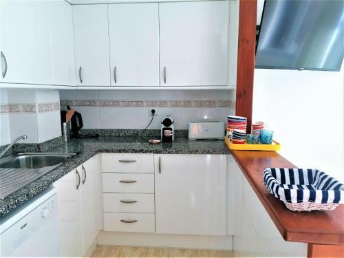 Apartamento Roses, 2 Dormitorios, 6 Personas - Es-258-66