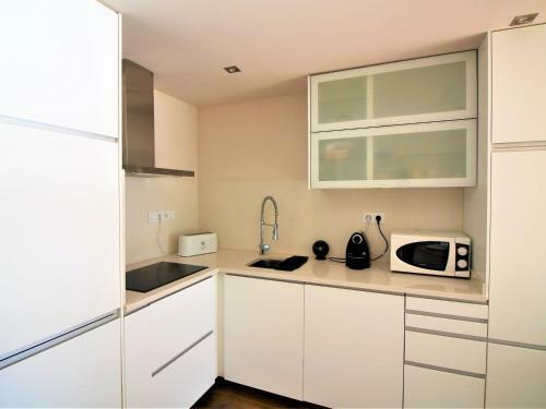 Apartamento Roses, 2 Dormitorios, 4 Personas - Es-258-86