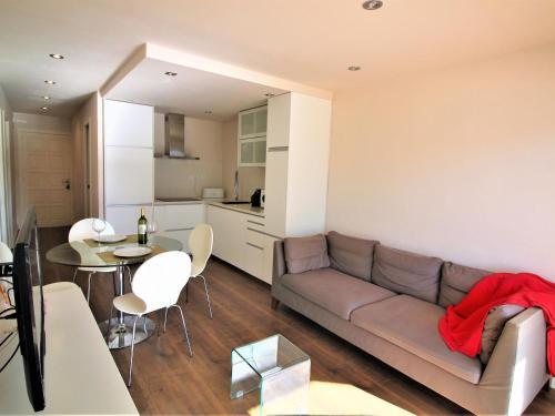 Apartamento Roses, 2 Dormitorios, 4 Personas - Es-258-86