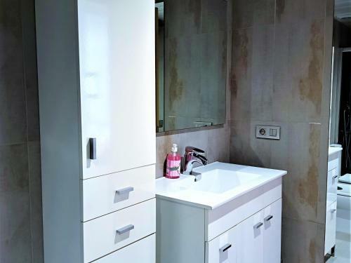 Apartamento Roses, 2 Dormitorios, 4 Personas - Es-258-79