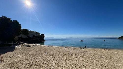 Apartamento Vista Mar Y Parking En Roses