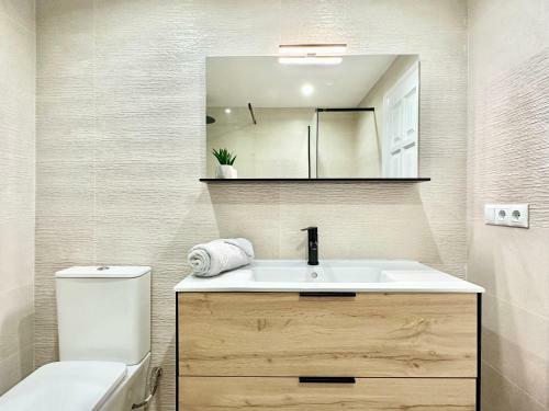 Apartamento Canyelles - Santa Barbara Sea View
