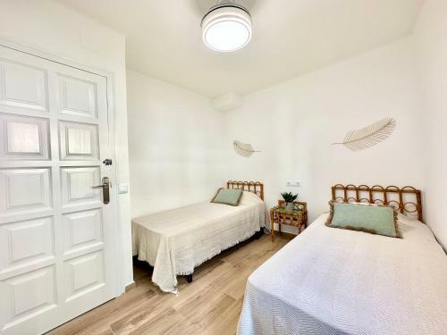 Apartamento Canyelles - Santa Barbara Sea View