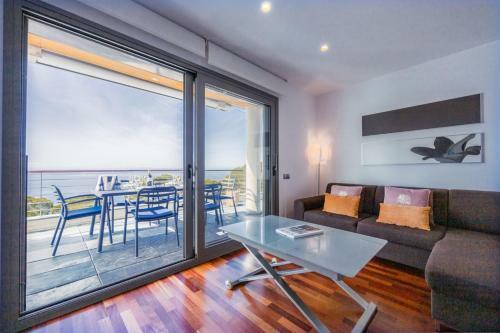Nc Apartments �tico Canyelles Mar - 5 Pax
