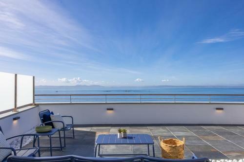 Nc Apartments �tico Canyelles Mar - 5 Pax