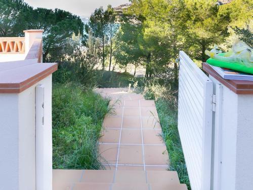 Casa Roses, 2 Dormitorios, 5 Personas - Es-228-113