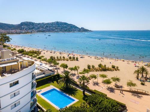 Apartamento Roses, 2 Dormitorios, 4 Personas - Es-228-103
