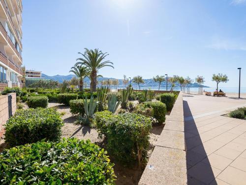 Apartamento Roses, 2 Dormitorios, 4 Personas - Es-228-100