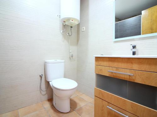 Casa Roses, 2 Dormitorios, 5 Personas - Es-228-101